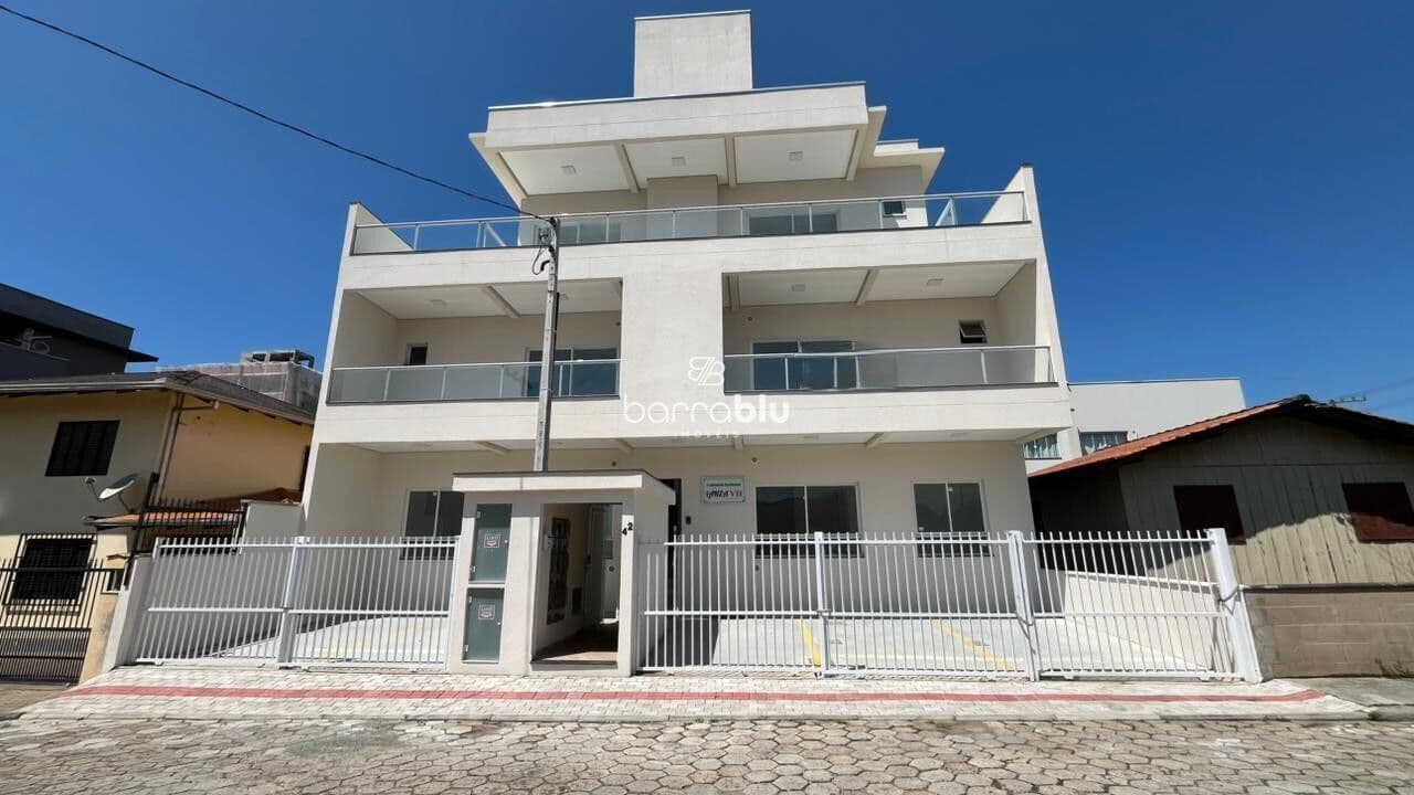 Apto quadra Mar - Praia do Tabuleiro - 2 quartos (sendo 1 suíte)