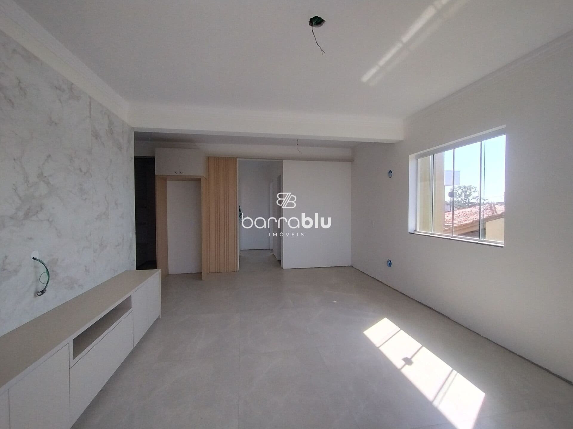 Apartamento mobiliado com 2 dormitórios (71,97m²), no bairro Los Angeles - Barra Velha/SC.