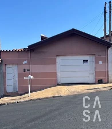 Casa em Loteamento Della Rocha, Itapira/SP