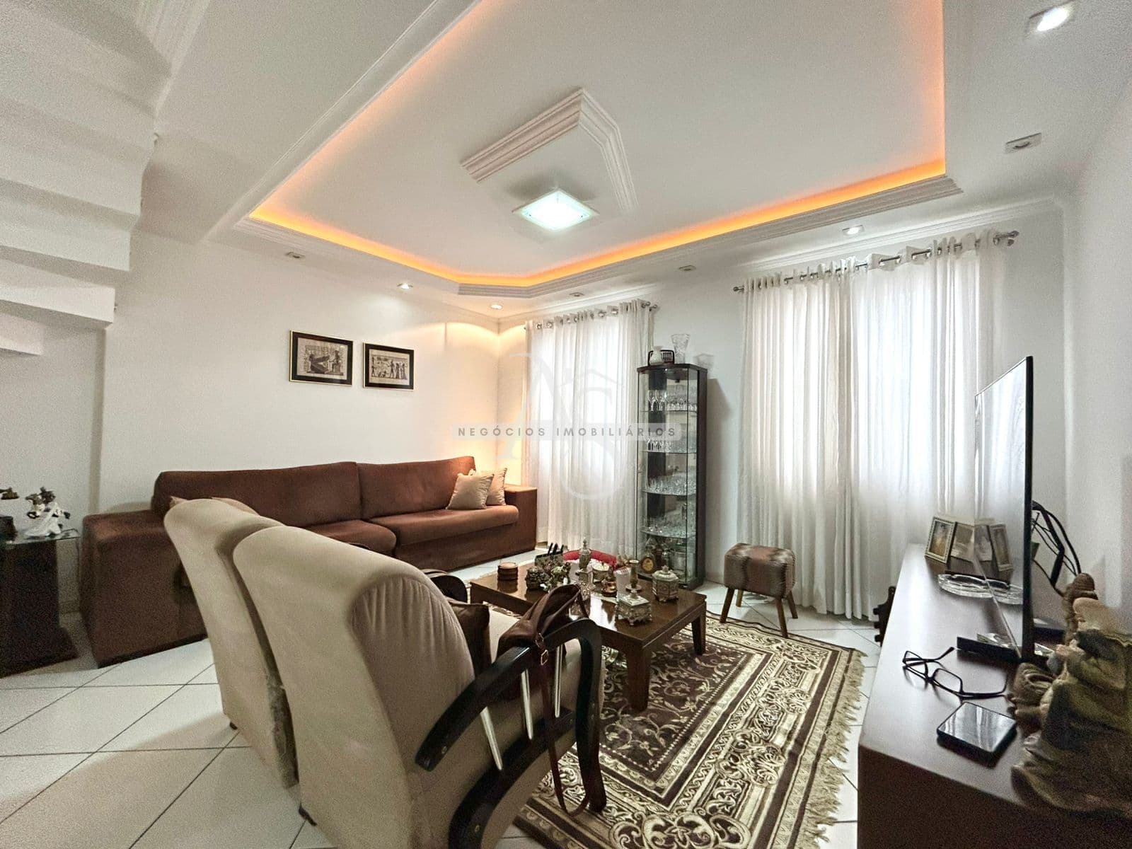 Casa à venda em condomínio fechado na Colônia, Jundiaí/SP