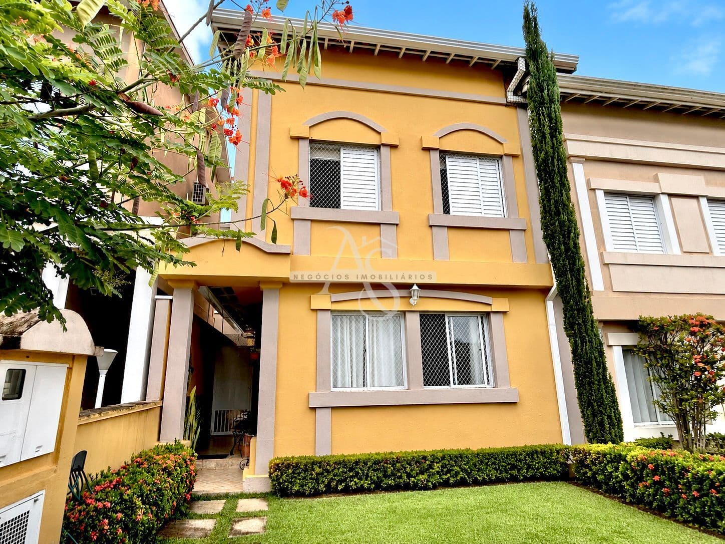 Casa à venda em condomínio fechado na Colônia, Jundiaí/SP