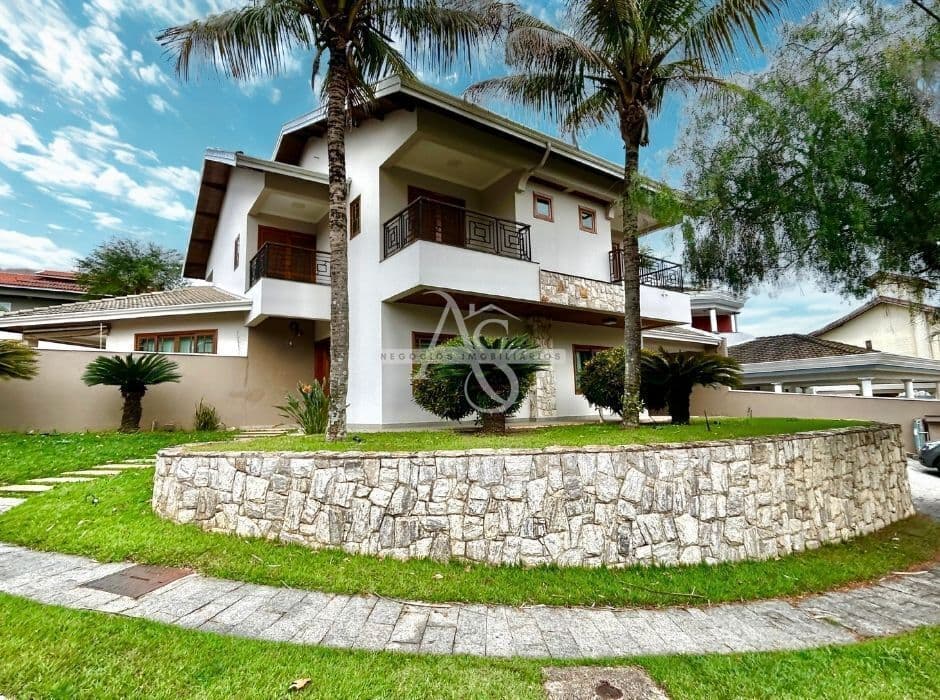 Casa em Condomínio no Portal do Paraíso