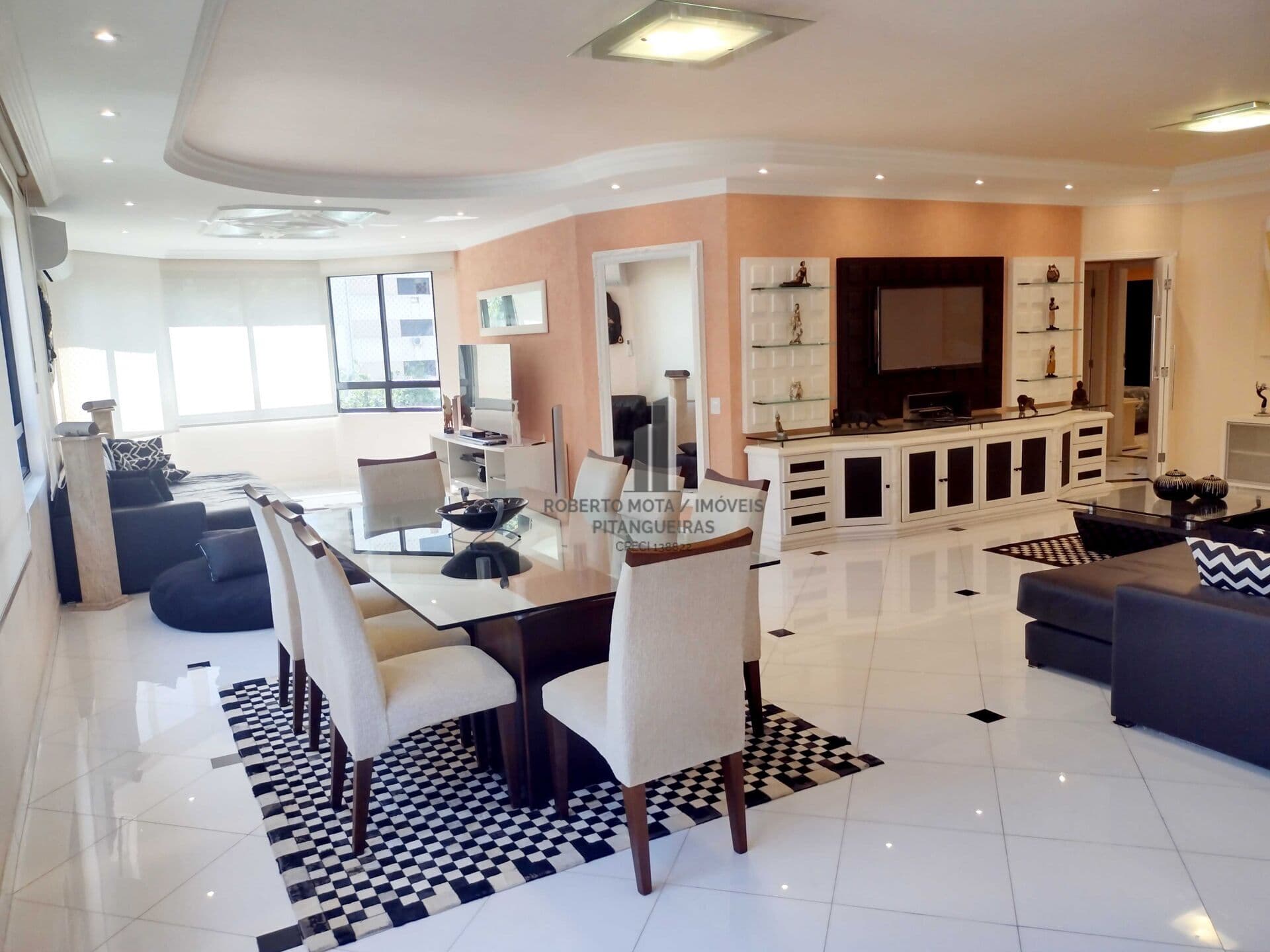 Lindo apartamento de 04 dormitórios com 214 metros