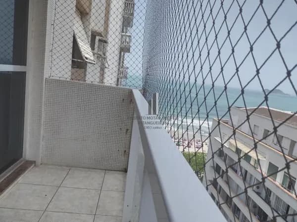 Apartamento em Guarujá - Pitangueiras