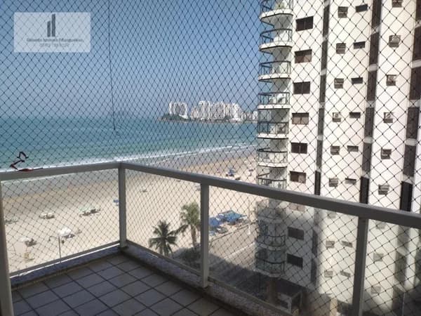Apartamento Padrão para Venda e Aluguel em Centro Guaruja-SP