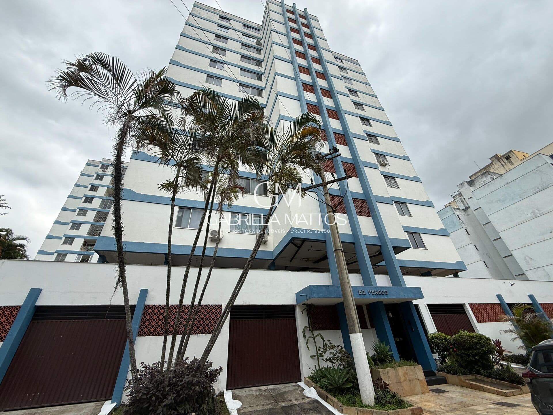 APARTAMENTO 2 QUARTOS NO EDIFÍCIO PENEDO