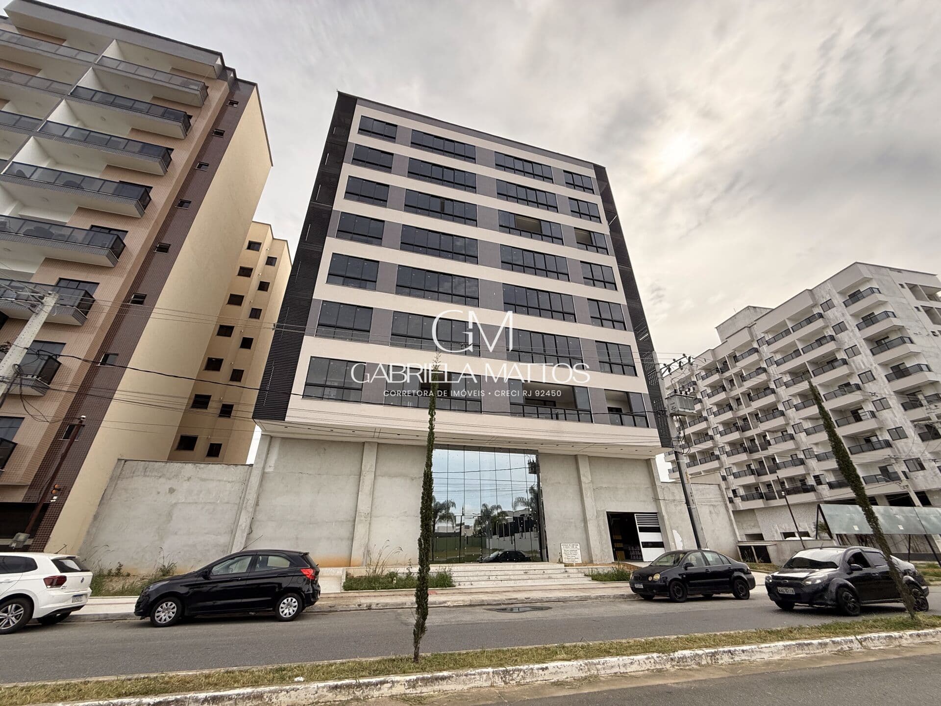 APARTAMENTO NO EDIFÍCIO TORRE SUL