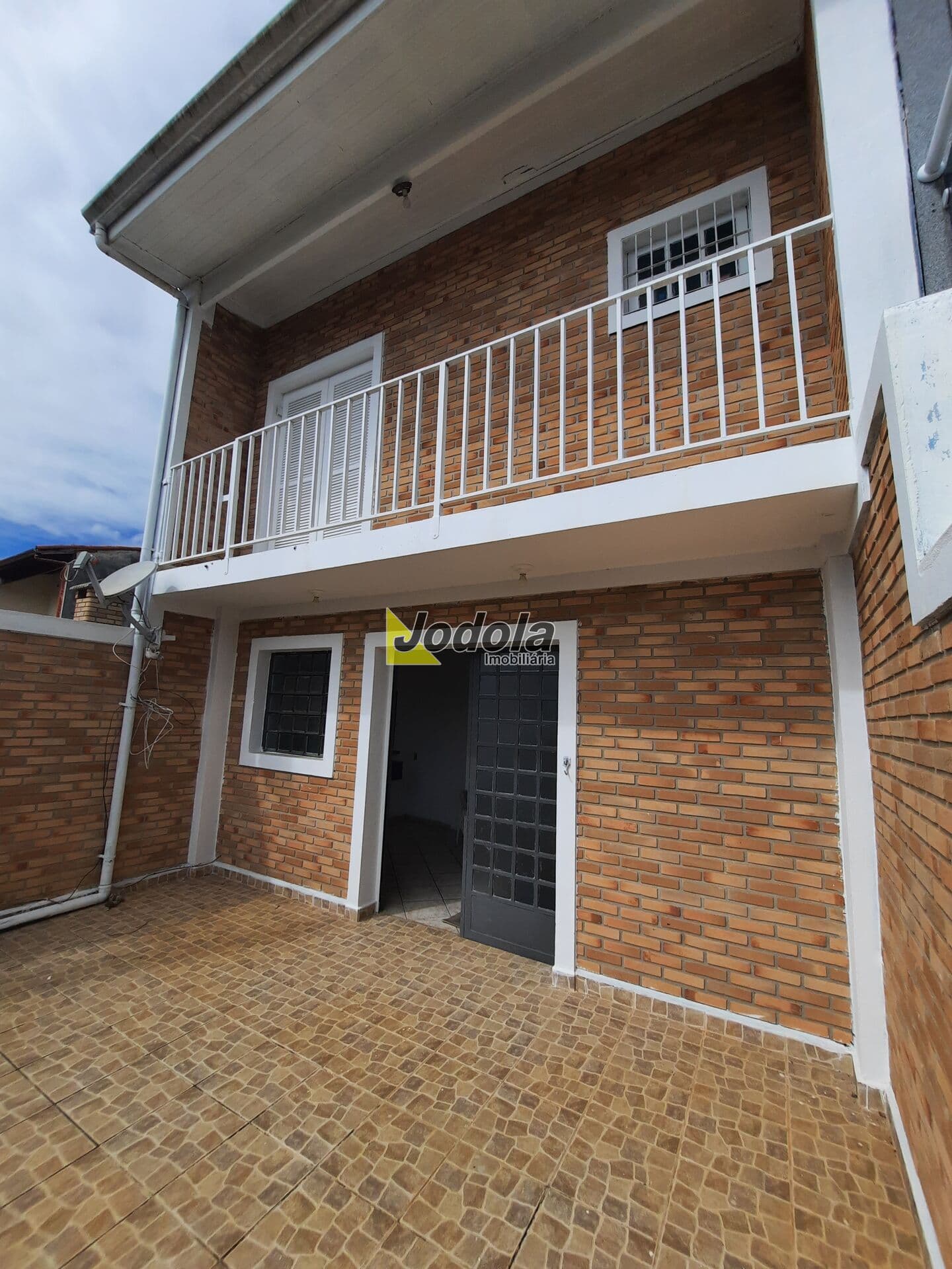Sobrado à Venda – Centro - Guararema/SP