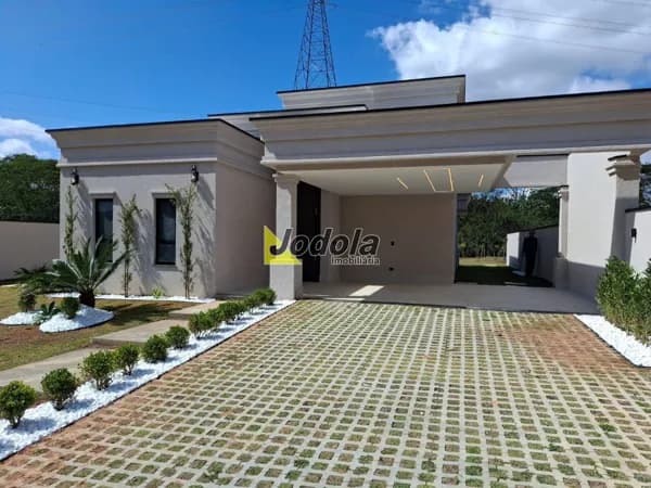 Casa Térrea de Alto Padrão - Bairro Bellard - Guararema/SP
