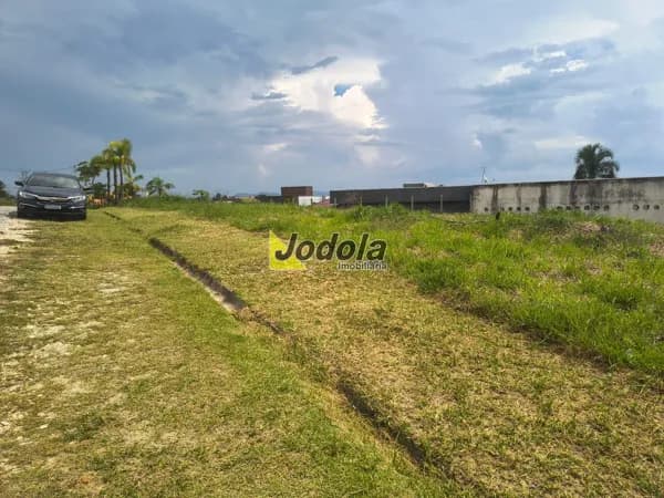 Terreno à Venda no Condomínio Parque Lago Dourado | Jacareí/SP