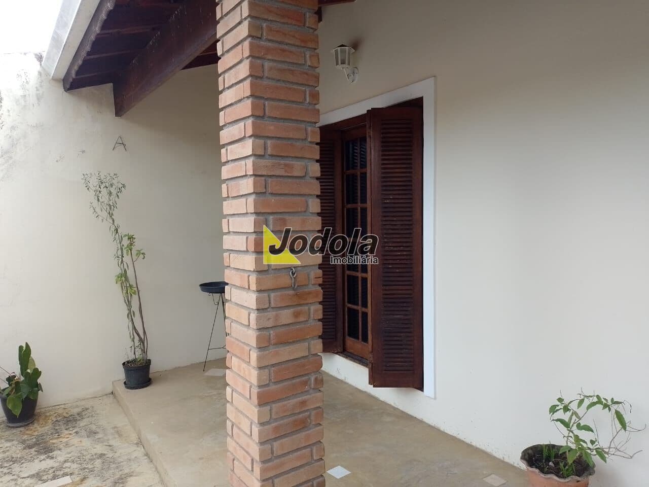 Sobrado à Venda – Centro - Guararema/SP