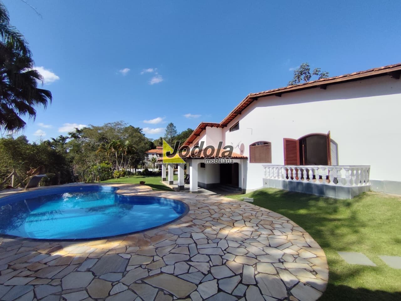Casa Térrea à Venda no Residencial Alpes de Guararema – Guararema/SP