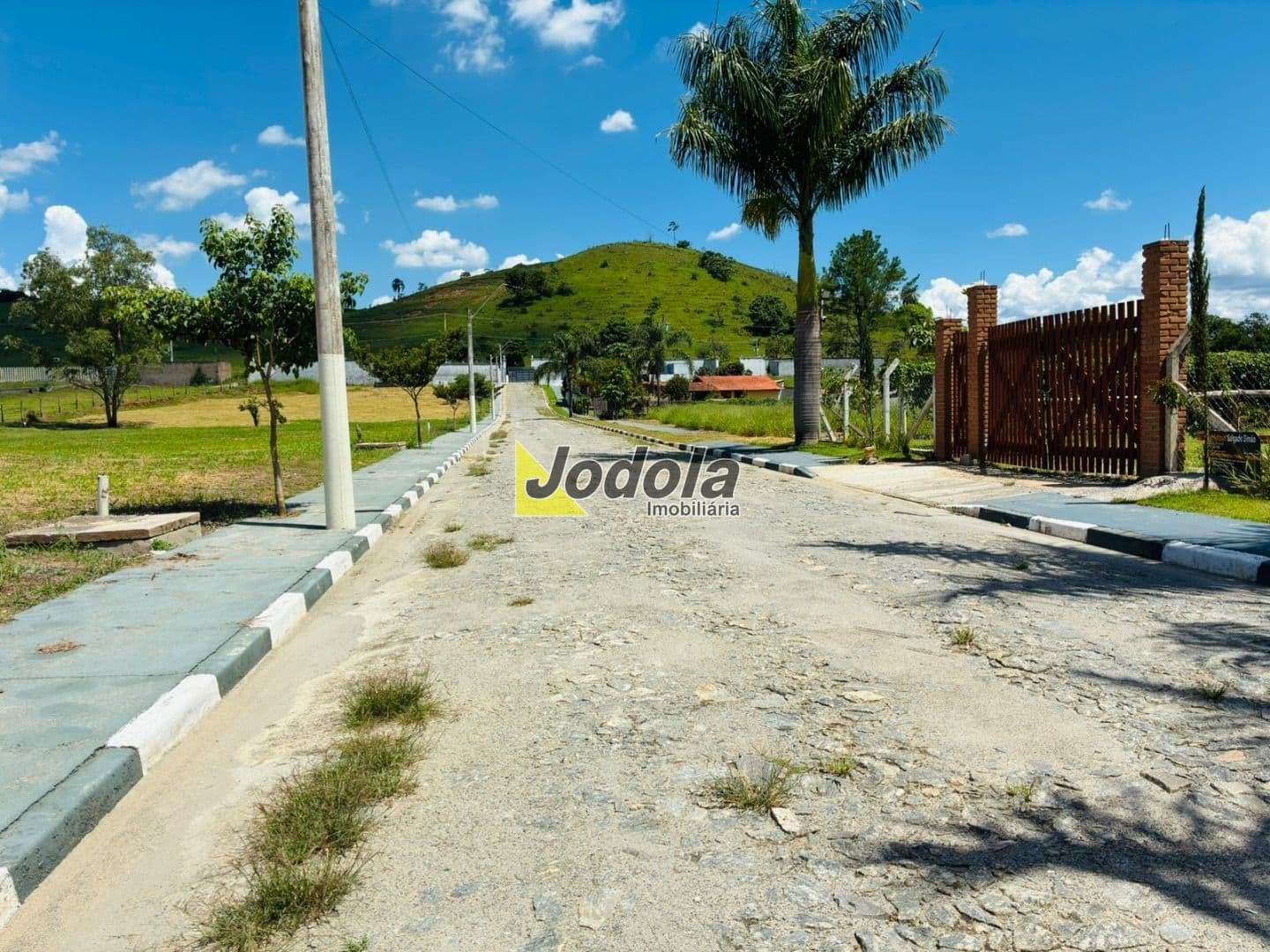 Terreno à Venda – Jardim Costão - Guararema/SP