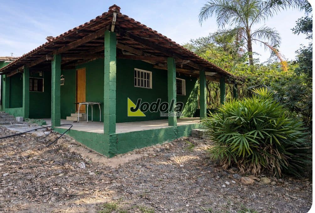 Chácara à Venda - Jardim Costão - Santa Branca/SP