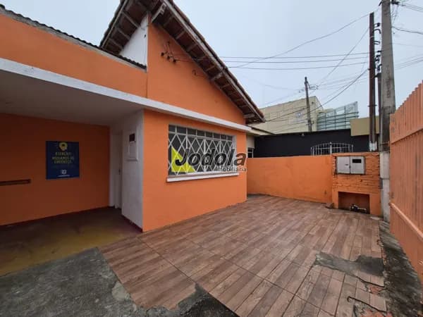 Ponto Comercial/Loja/Box em Guararema - Centro