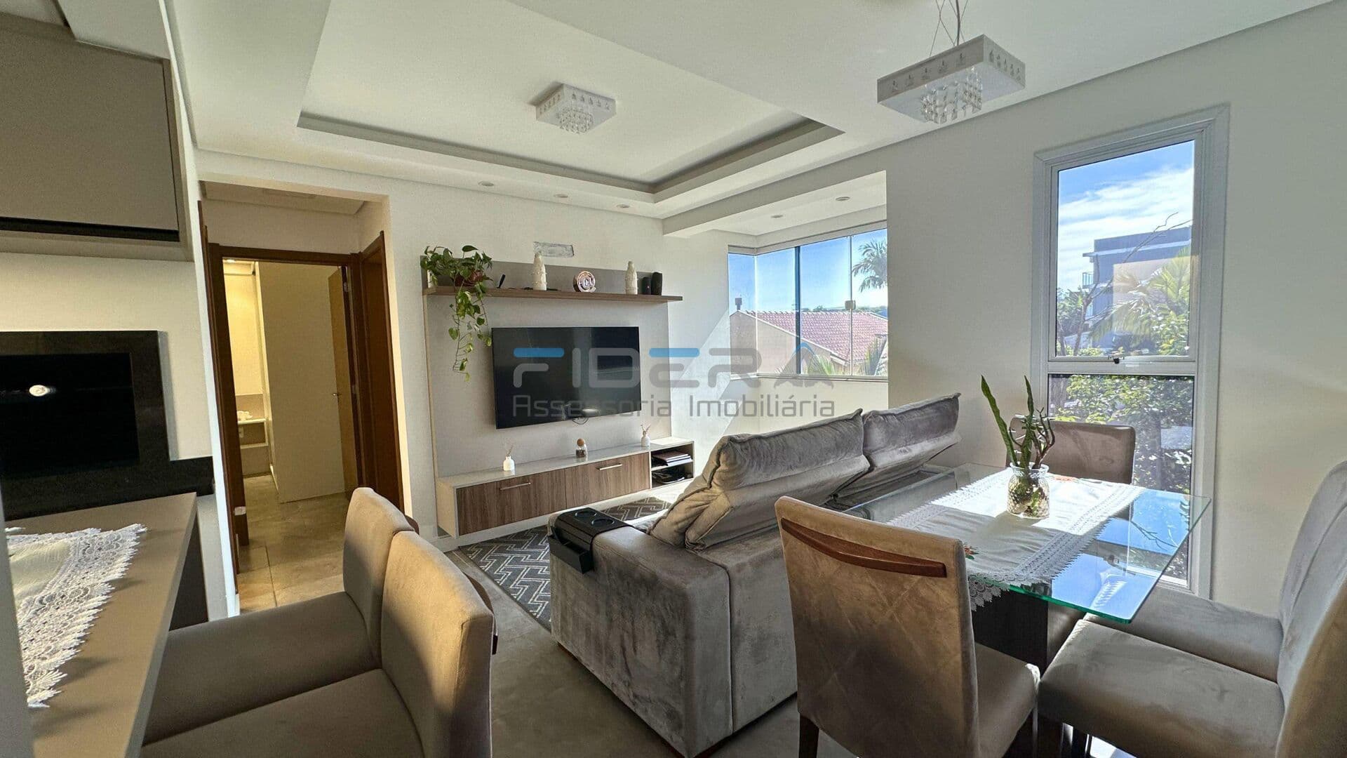 🏙️ Apartamento perfeito para quem deseja morar próximo ao centro, sem abrir mão de tranquilidade e qualidade de vida. 📍 Localizado no Residencial YOO, na charmosa e arborizada rua Lídio Batista Soares, em Cachoeirinha.