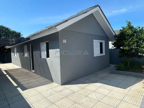 Casa totalmente reformada, com 3 dormitórios, à venda em Cachoeirinha – Bairro Cohab