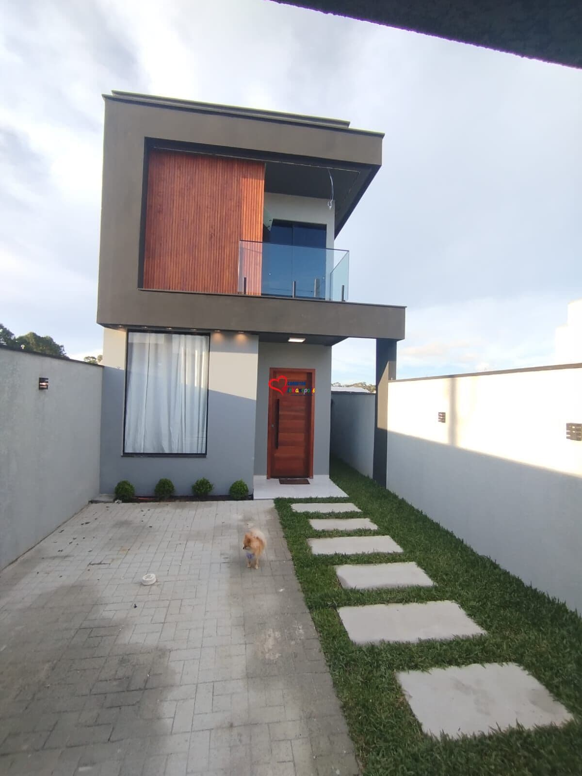 Excelente Sobrado acabamento fino