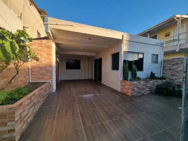 Casa para alugar no bairro Ingleses do Rio Vermelho em Florianópolis/SC