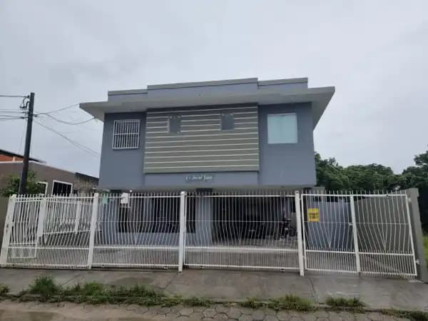 Apartamento para alugar no bairro Ingleses do Rio Vermelho em Florianópolis/SC