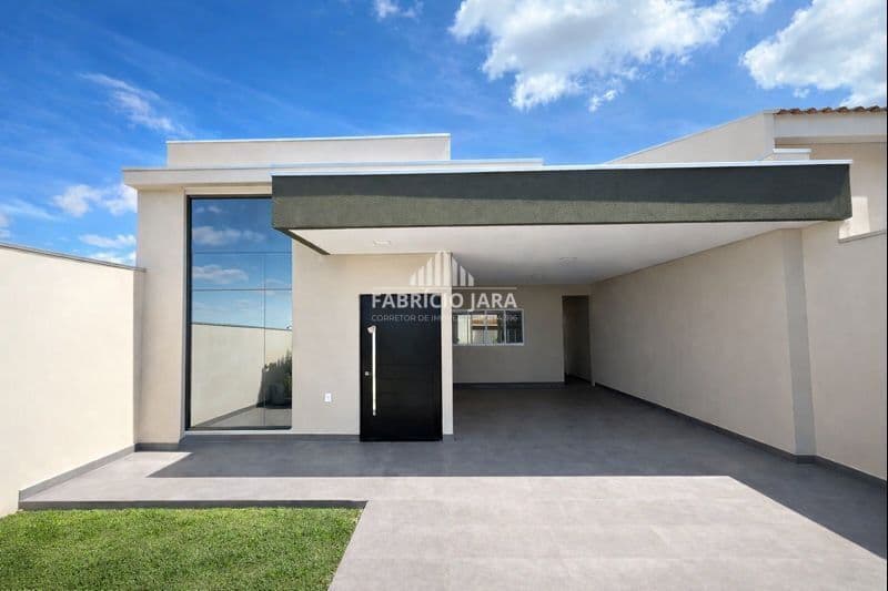 Casa nova no Monte Carlo com moderna arquitetura