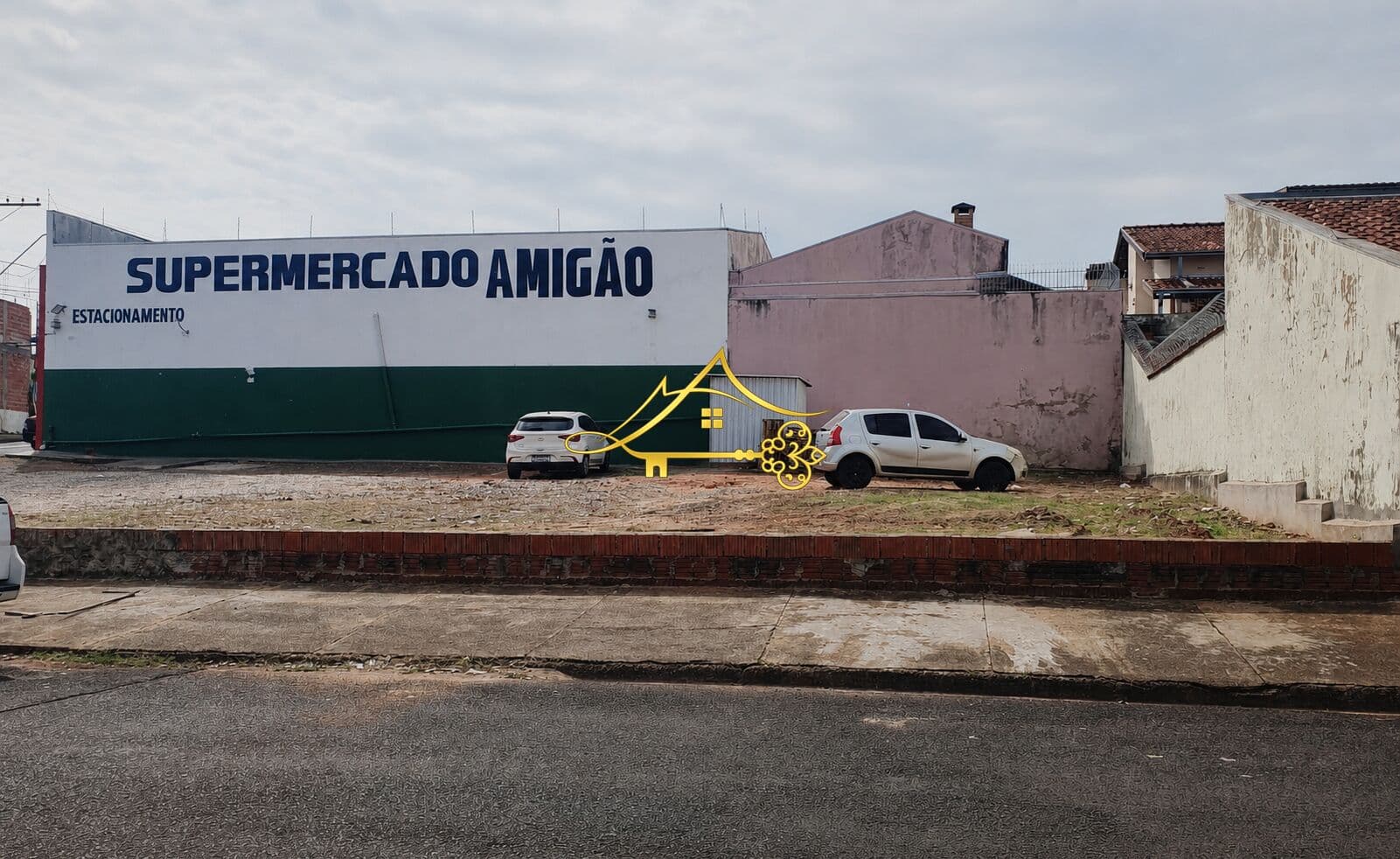 Terreno Jardim Jussara R$ 115.000
