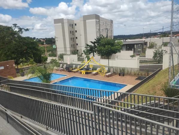 Apartamento no Condomínio Videiras – Jd. Pagani R$185.000