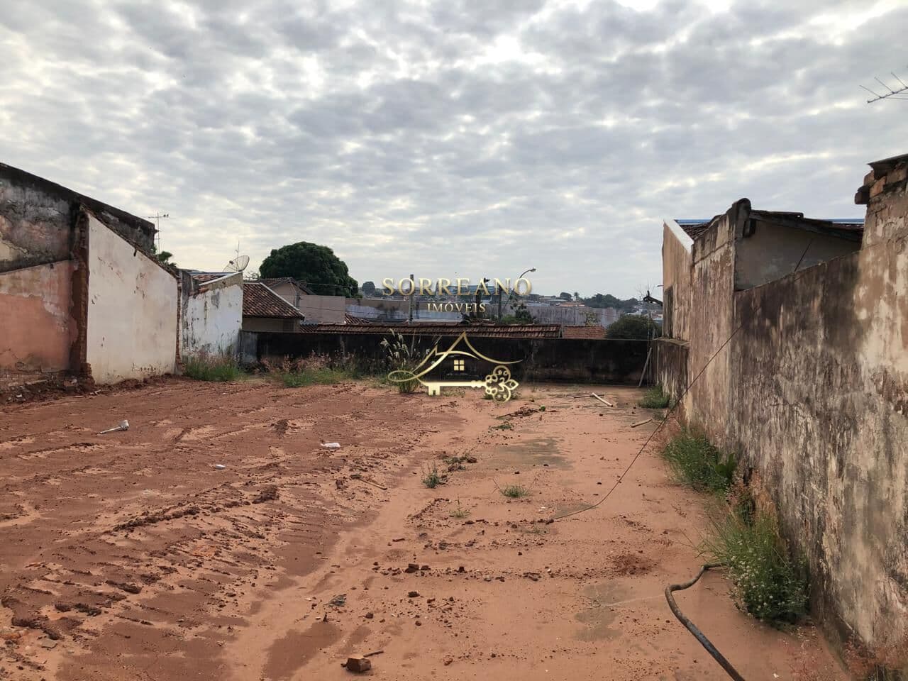 Lote/Terreno em Bauru - Vila Falcão