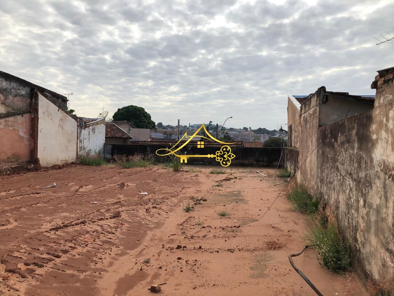 Lote/Terreno em Bauru - Vila Falcão