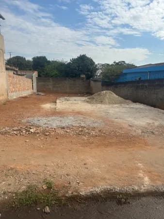 LOTE COMERCIAL NO BAIRRO TEREZA CRISTINA EM SÃO JOAQUIM DE BICAS