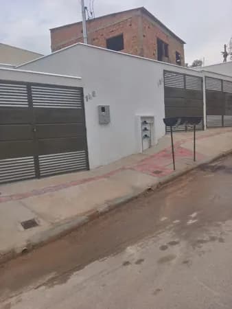 Casa Geminada à Venda – Estância Paraopeba