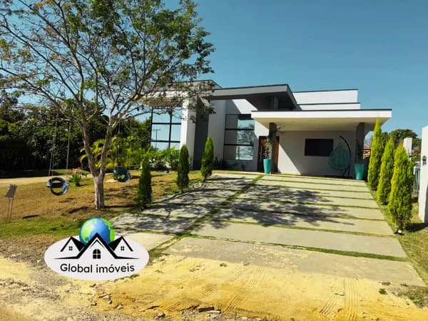Ninho Verde 1 - Casa nova com 3 Suítes com mobilia - Financia