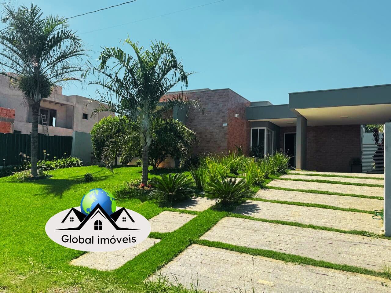 Ninho Verde 1 - Casa Térrea com móveis - Piscina - Bem localizada
