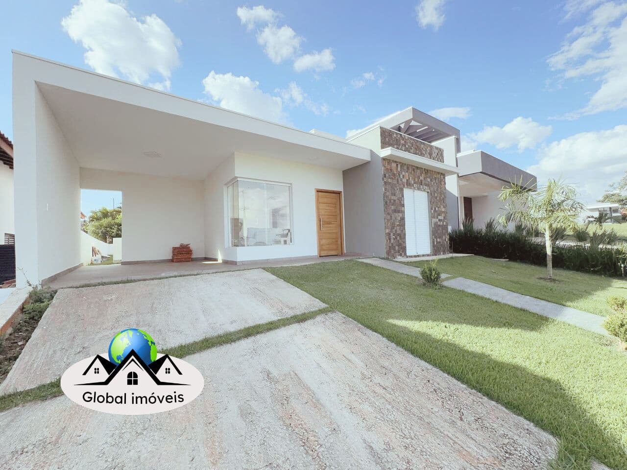 Ninho Verde 1 - Casa Térrea com Piscina - Financia