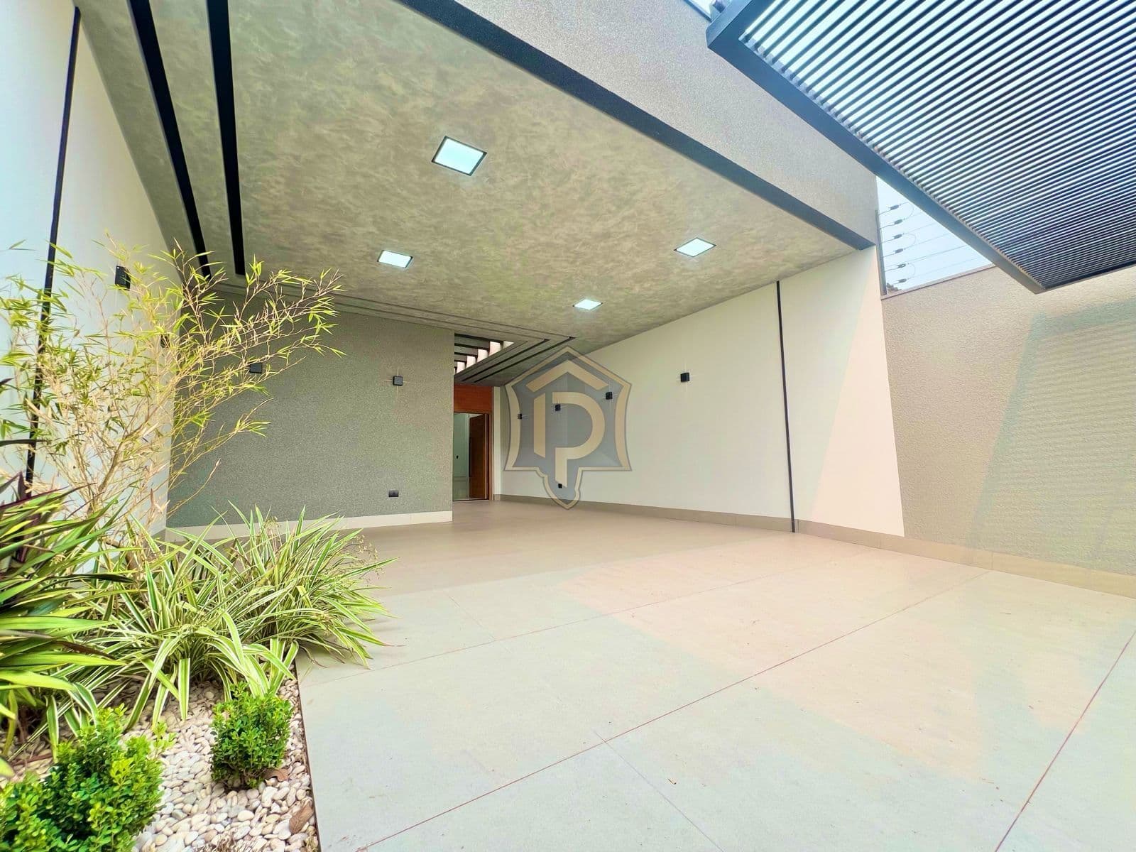 Casa Alto Padrão no Jardim Paraizo em Maringá-PR