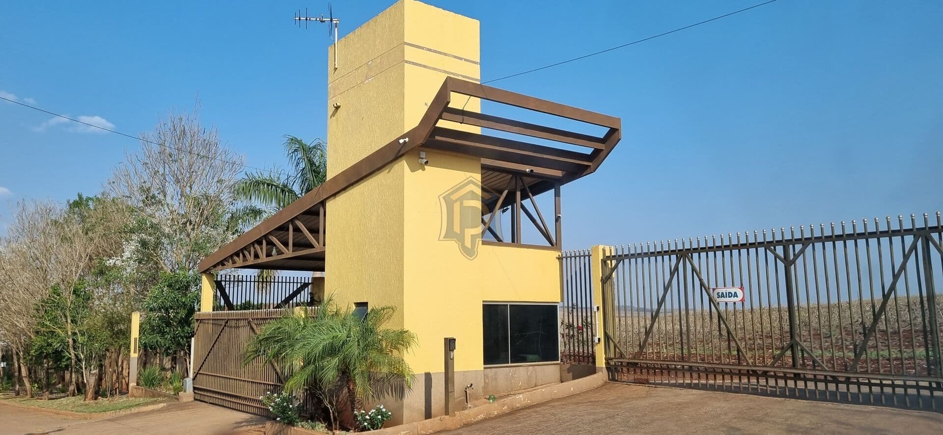 Terreno em Condomínio de Lazer Beira Rio Ivaí