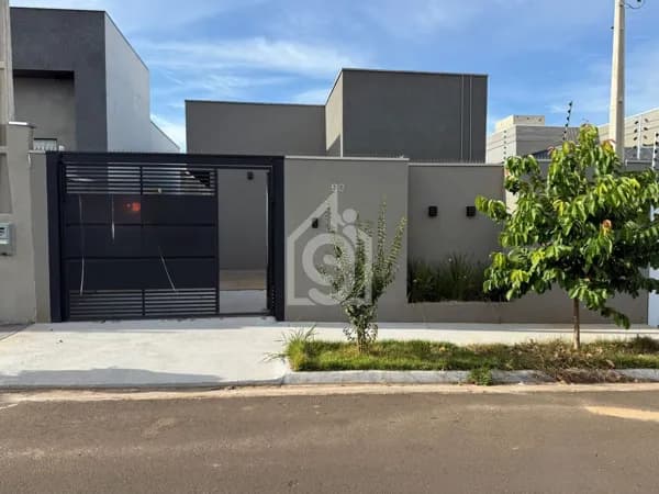 Casa Moderna Padrão com 2 Quartos e Possibilidade de Ampliação