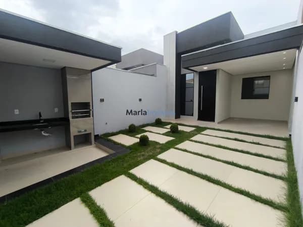Casa em Montes Claros - Carmelo