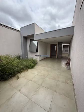 Casa em Montes Claros - Monte Carmelo