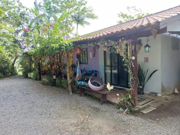 Casa em Guaramirim - Amizade