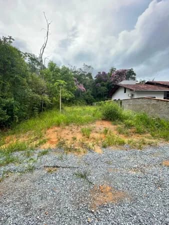 Terreno à venda no bairro Rio Branco em Guaramirim/SC