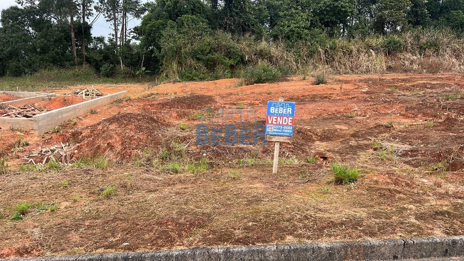 Lote pronto para construir na Corticeira em Guaramirim