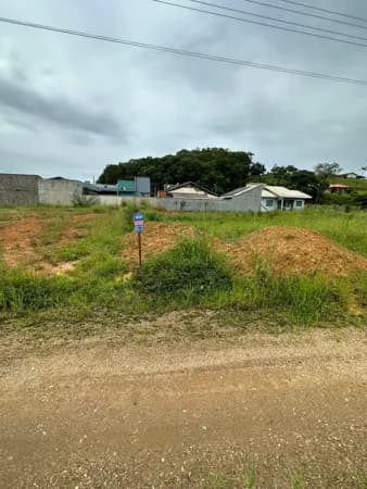 Terreno à venda no bairro Rio Branco em Guaramirim/SC