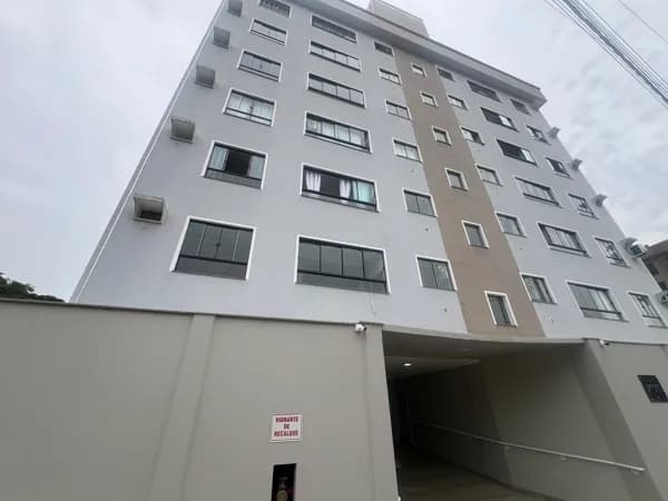Apartamento no bairro Amizade em Guaramirim