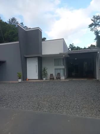 Casa à venda no bairro Amizade em Guaramirim/SC