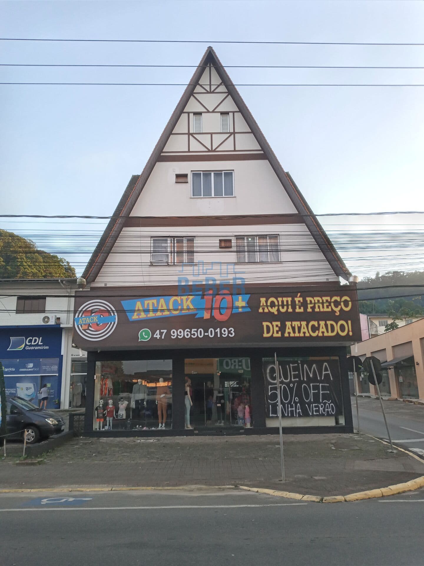 Prédio/Edifício Inteiro em Guaramirim - Centro
