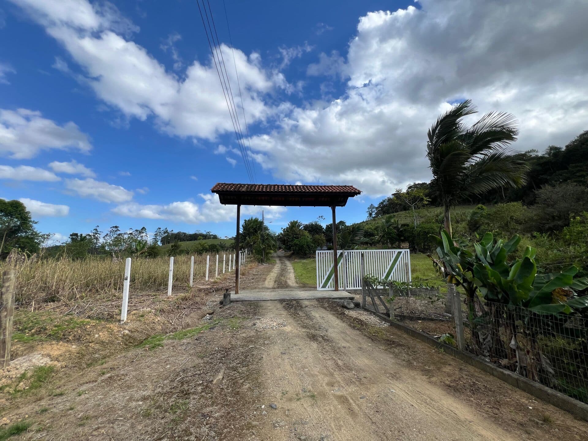 Chácara na localidade de Ponta Comprida