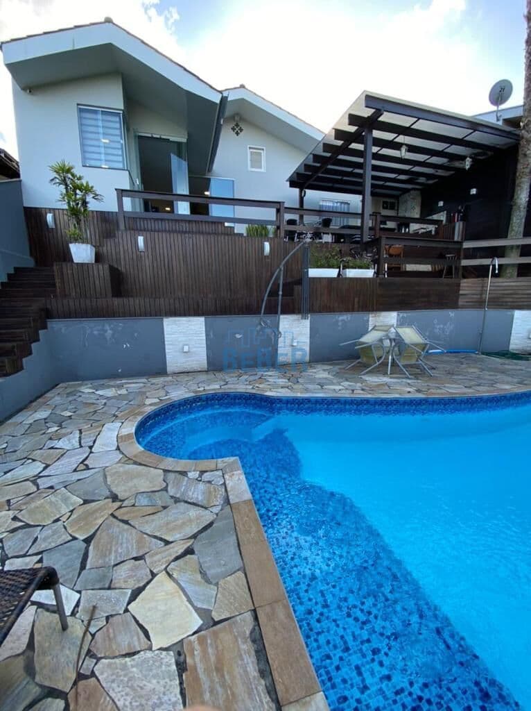 Casa Alto Padrão em Nova Esperança, Guaramirim/SC