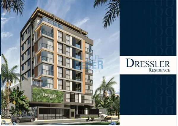 Apartamentos em construção na praia de Bombas em Bombinhas