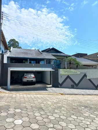 Casa em Guaramirim - Avaí